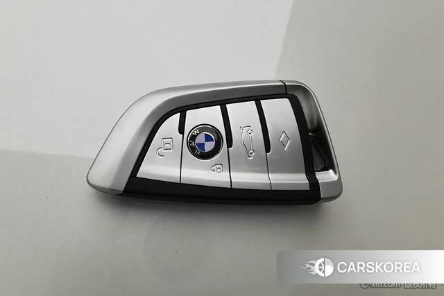 BMW X3 id 4307245 из Китая 24