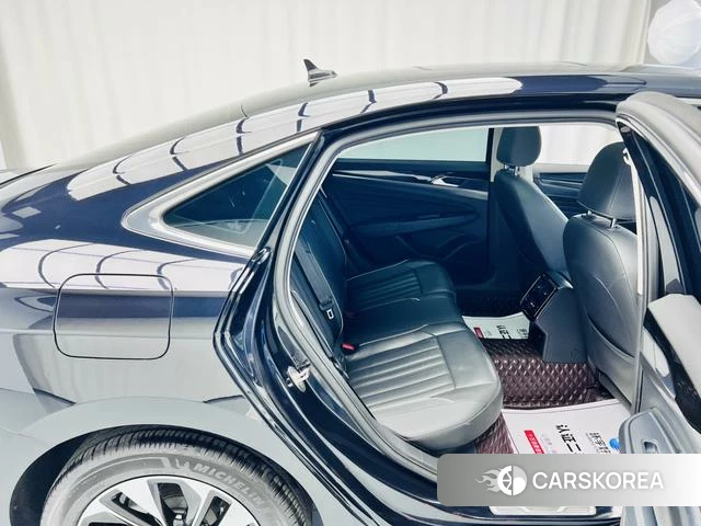 Volkswagen Passat id 4275325 из Китая 28