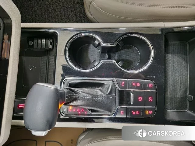 Kia The New Carnival id 3736797 из Кореи 20