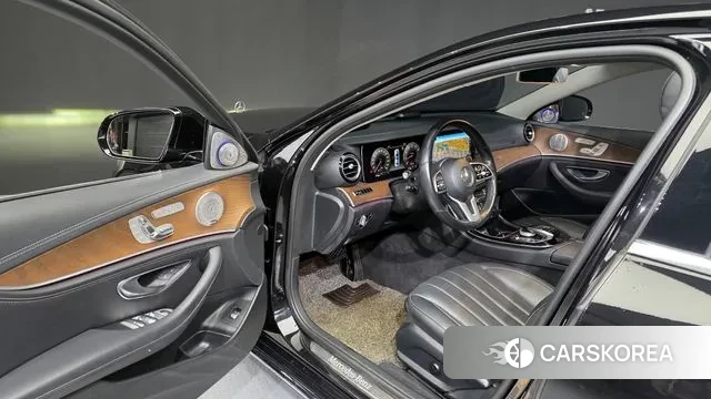 Mercedes-Benz E-Class W213 id 3489671 из Кореи 20