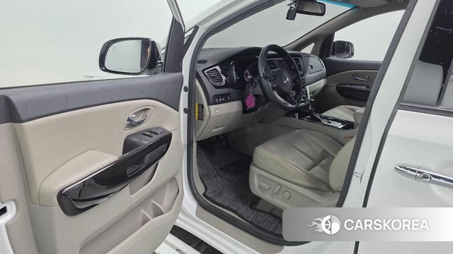 Kia The New Carnival id 4722603 из Кореи 34