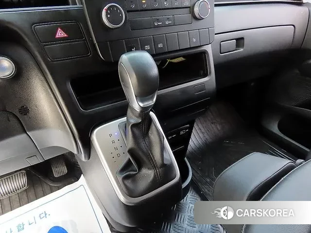 Hyundai Staria id 3310635 из Кореи 17