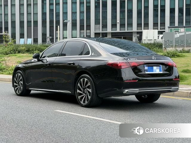 Mercedes-Benz E-class id 4277754 из Китая 12