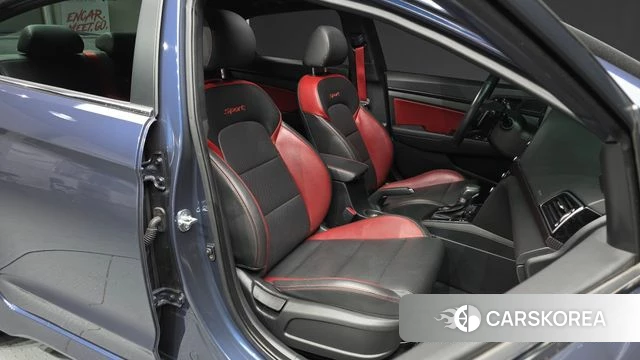 Hyundai Avante AD id 3814588 из Кореи 20