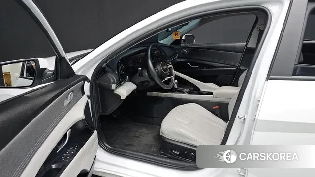 Hyundai Avante (CN7) id 3561206 из Кореи 20