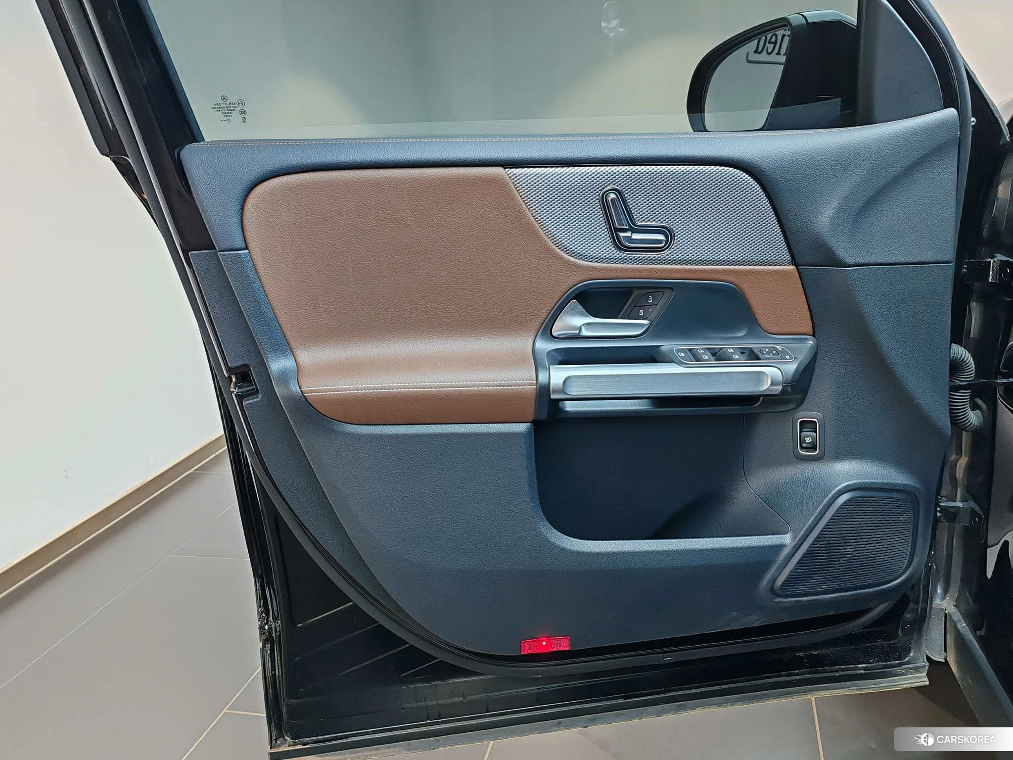 Mercedes-Benz GLB id 4440697 из Китая 19