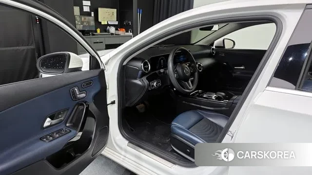 Mercedes-Benz A-Class W177 id 3573742 из Кореи 20