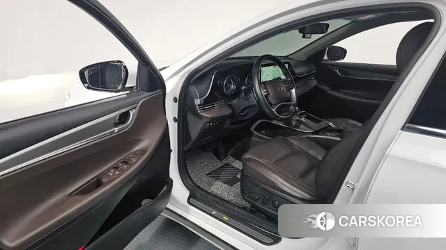 Hyundai The New Grandeur IG Hybrid id 3318031 из Кореи 20