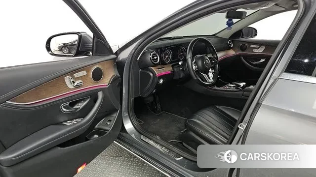 Mercedes-Benz E-Class W213 id 3024313 из Кореи 20