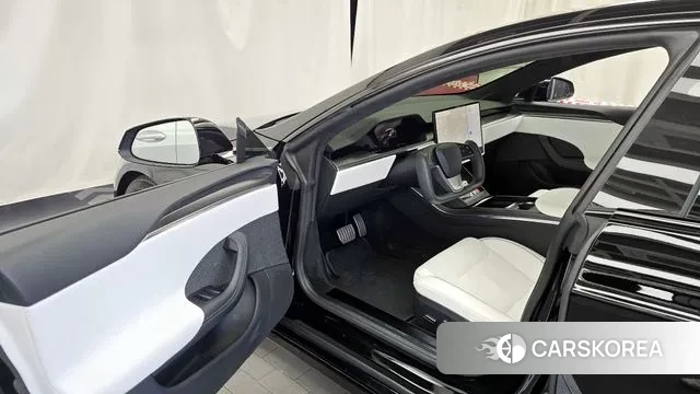 Tesla Model S id 3300086 из Кореи 20