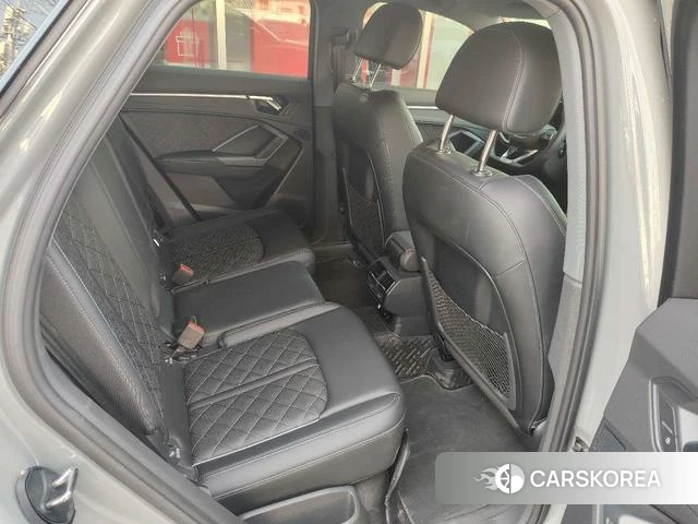 Audi Q3 id 4208839 из Китая 18