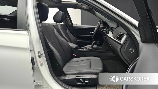 BMW 3 Series (F30) id 3955889 из Кореи 21