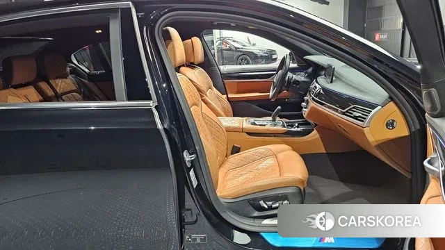 BMW 7 Series (G11) id 3484473 из Кореи 20