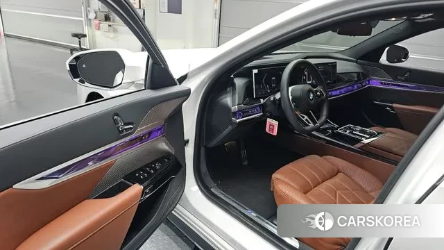 BMW 7 Series (G70) id 3663897 из Кореи 20