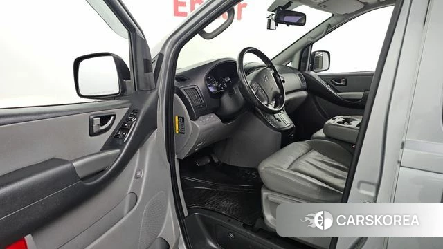 Hyundai The New Grand Starex id 4924150 из Кореи 36