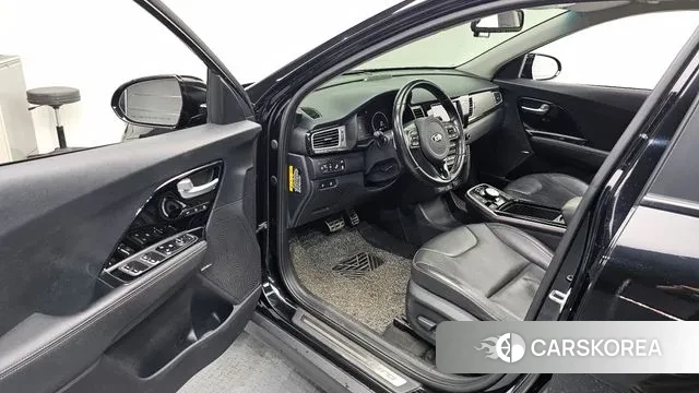 Kia Niro EV id 3139682 из Кореи 20
