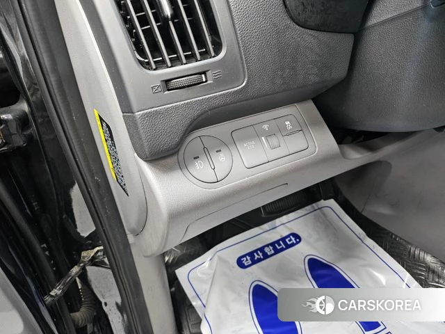Hyundai The New Grand Starex id 4703389 из Кореи 20