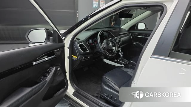Kia Seltos id 4447164 из Кореи 31