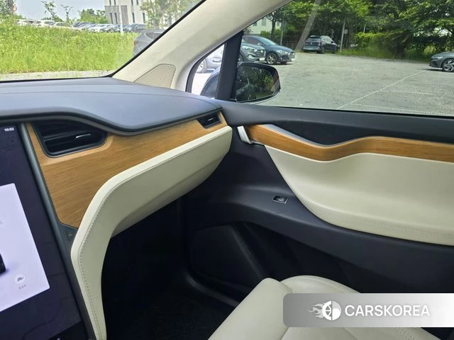 Tesla Model X id 4502104 из Кореи 20