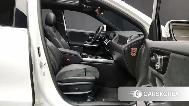 Mercedes-Benz GLA - Class H247 id 3592496 из Кореи 20