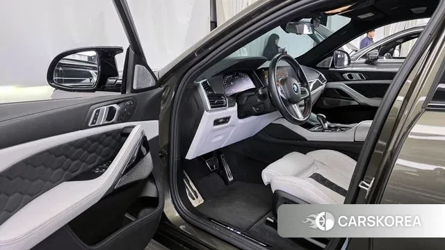 BMW X6M (G06) id 3740990 из Кореи 20