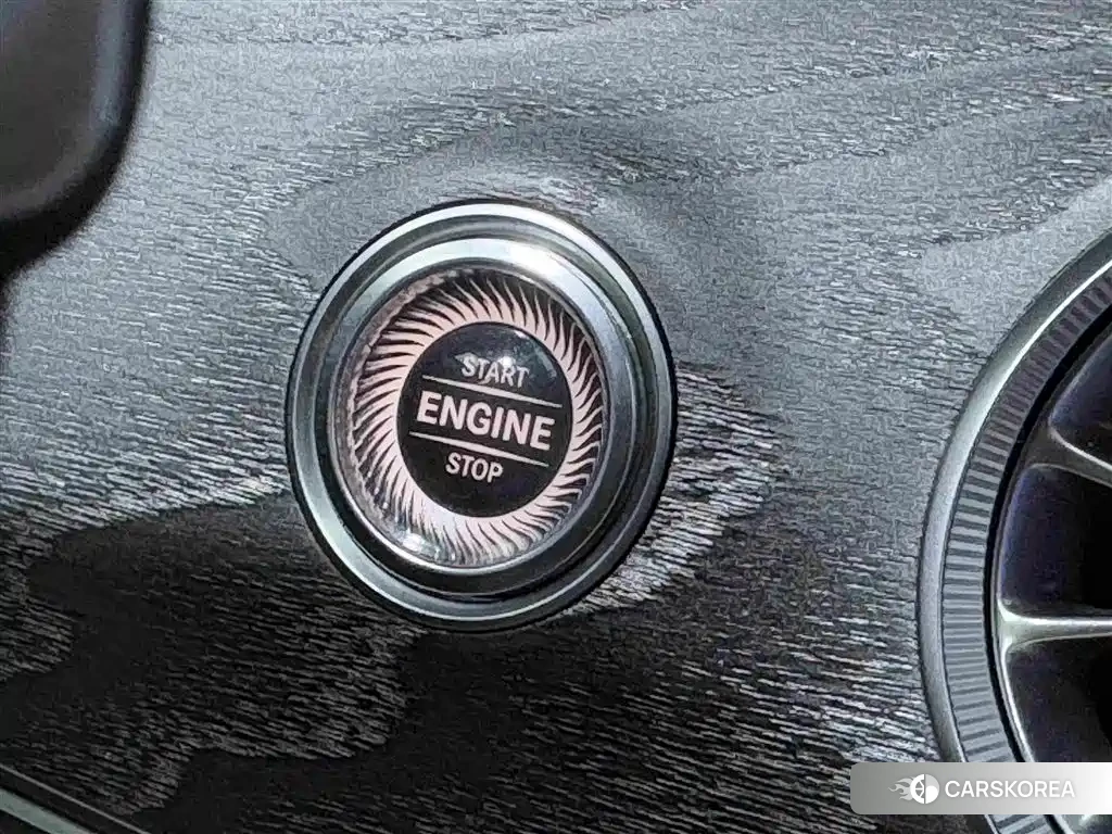 Mercedes-Benz CLS id 4644660 из Китая 26