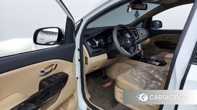 Kia The New Carnival id 3602242 из Кореи 20