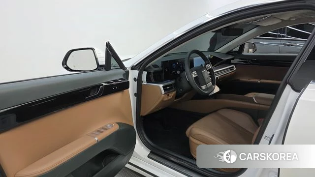 Hyundai Grandeur (GN7) id 4315218 из Кореи 33