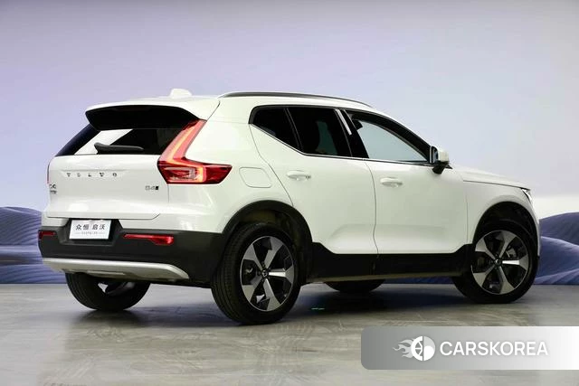 Volvo XC40 id 4210897 из Китая 24