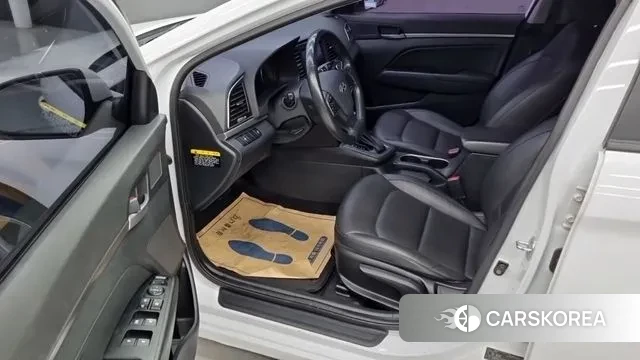 Hyundai Avante AD id 3568797 из Кореи 18