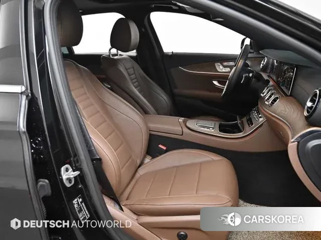 Mercedes-Benz E-Class W213 id 3691624 из Кореи 20