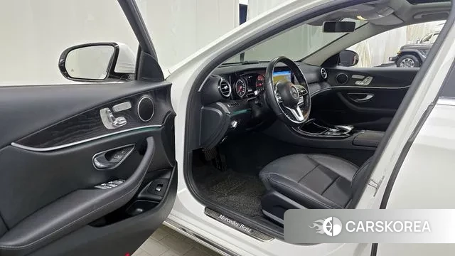 Mercedes-Benz E-Class W213 id 2990975 из Кореи 20