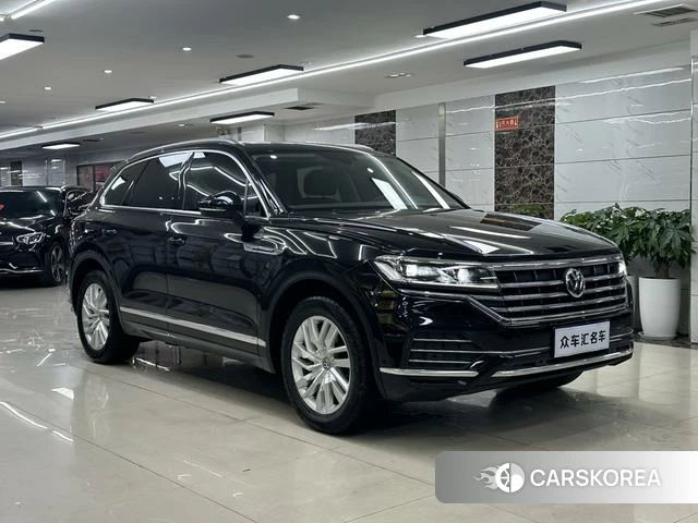 Volkswagen Touareg id 4213387 из Китая 24
