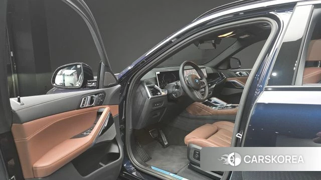 BMW X6 (G06) id 4487771 из Кореи 32