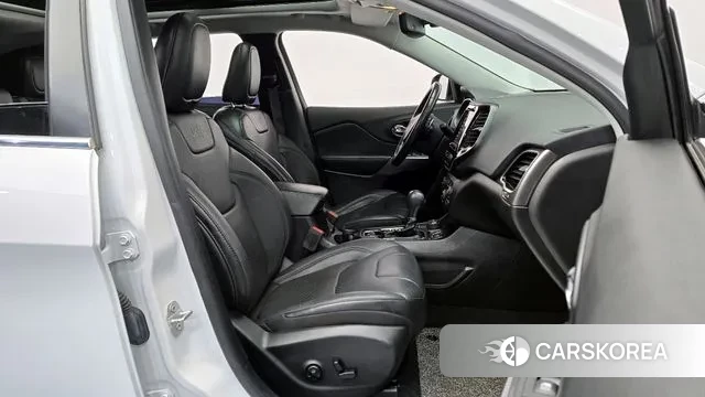 Jeep Cherokee (KL) id 3607304 из Кореи 20