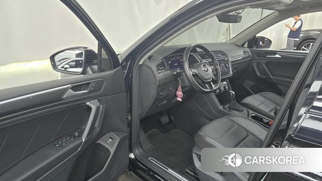Volkswagen Tiguan Allspace id 4573553 из Кореи 20