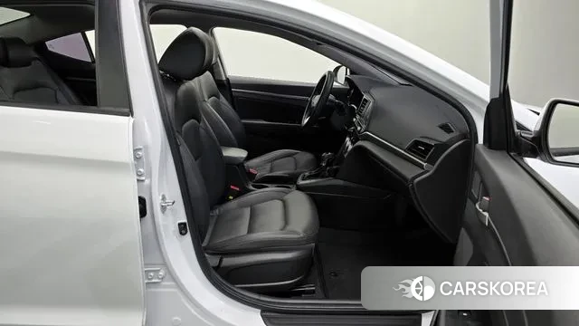 Hyundai The New Avante AD id 3454721 из Кореи 20