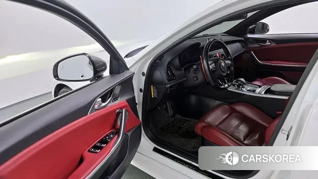 Kia Stinger id 3598784 из Кореи 20