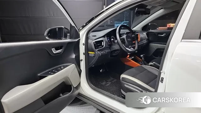 Kia Stonic id 2991335 из Кореи 20