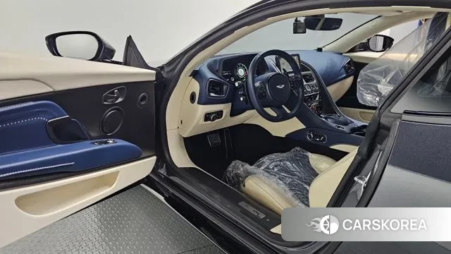 Aston Martin DB11 id 3587621 из Кореи 20