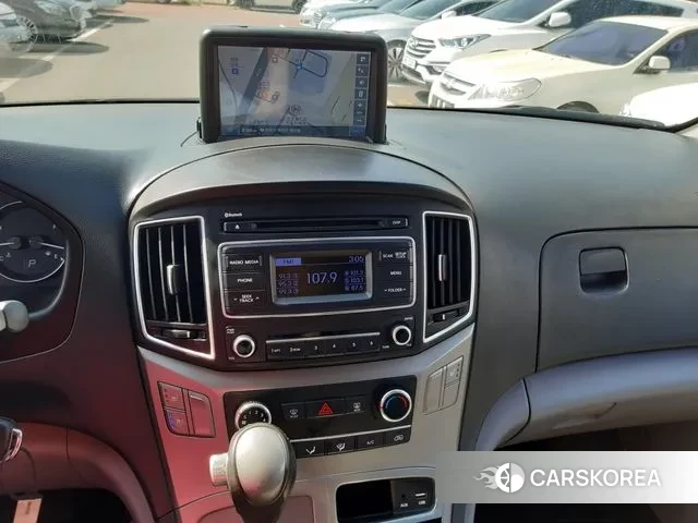 Hyundai The New Grand Starex id 3065349 из Кореи 15