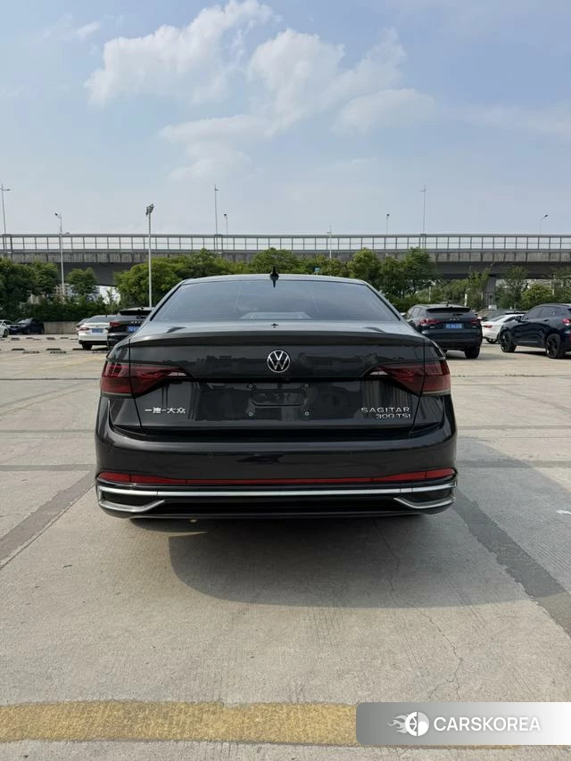 Volkswagen Sagitar id 4320965 из Китая 10