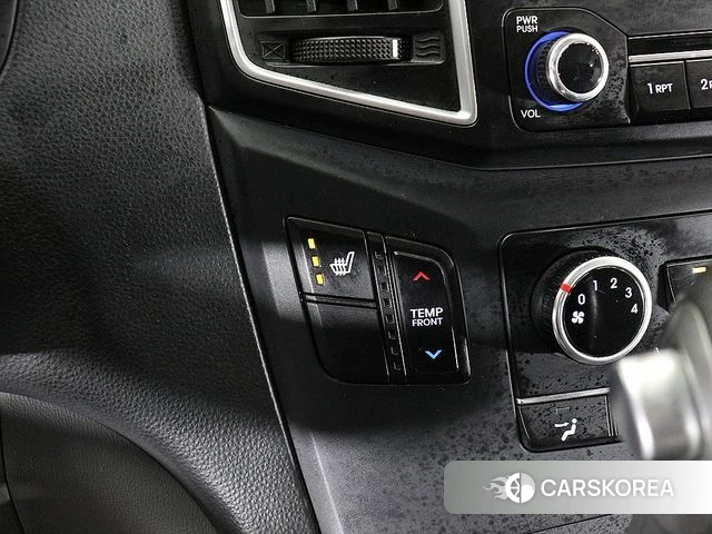 Hyundai The New Grand Starex id 4546913 из Кореи 20