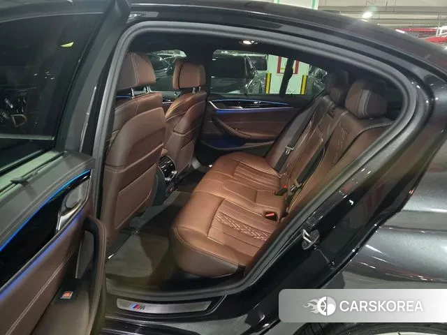 BMW 5 Series (G30) id 3457839 из Кореи 20