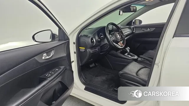 Kia Come New K3 id 3766799 из Кореи 20