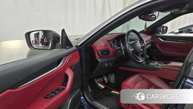 Maserati Levante id 4424936 из Кореи 35