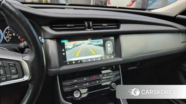 Jaguar XF (X260) id 3911951 из Кореи 10