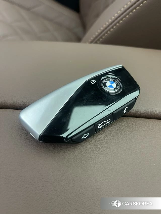BMW X7 id 4265412 из Китая 20