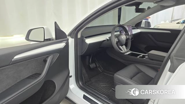 Tesla Model Y id 4863249 из Кореи 32