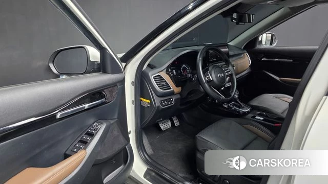 Kia Seltos id 4294418 из Кореи 39